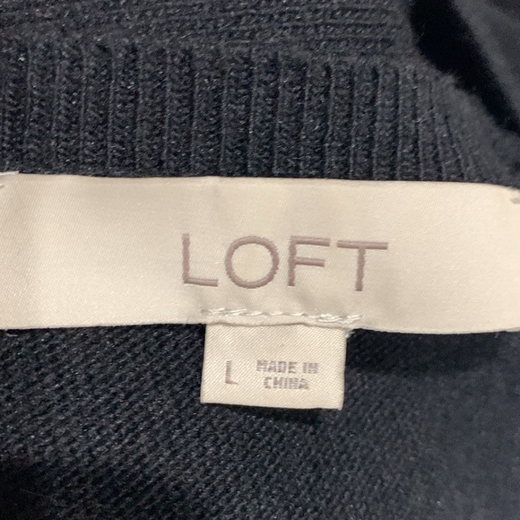 LOFT cold shoulder sweater/knit top - Picture 11 of 12